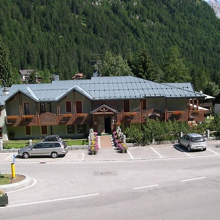 Residence Orsa Maggiore Madonna Dış mekan fotoğraf