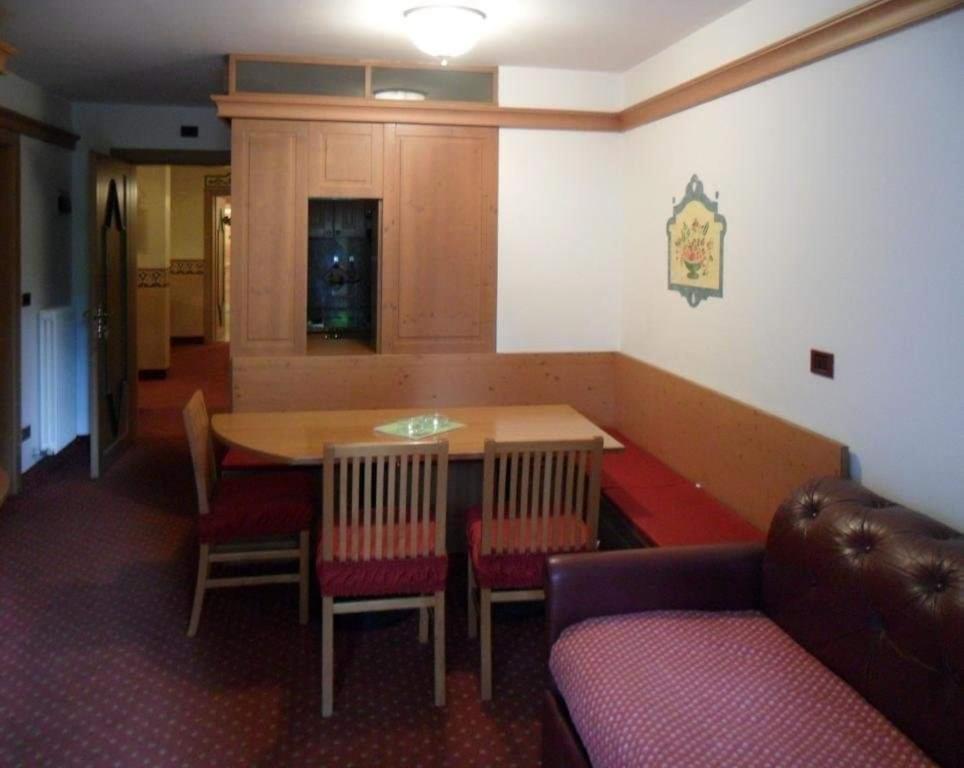 Residence Orsa Maggiore Madonna Dış mekan fotoğraf
